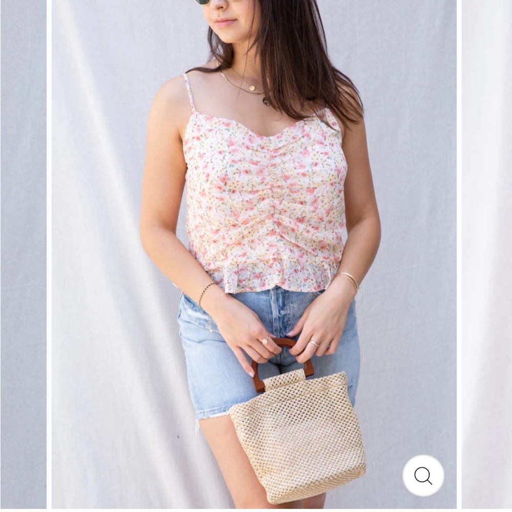 NWT CJ CRUZ Amelia Floral Top MEDIUM